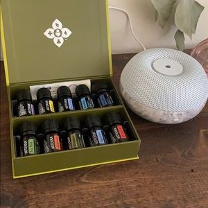 Doterra essential oil set w diffuser